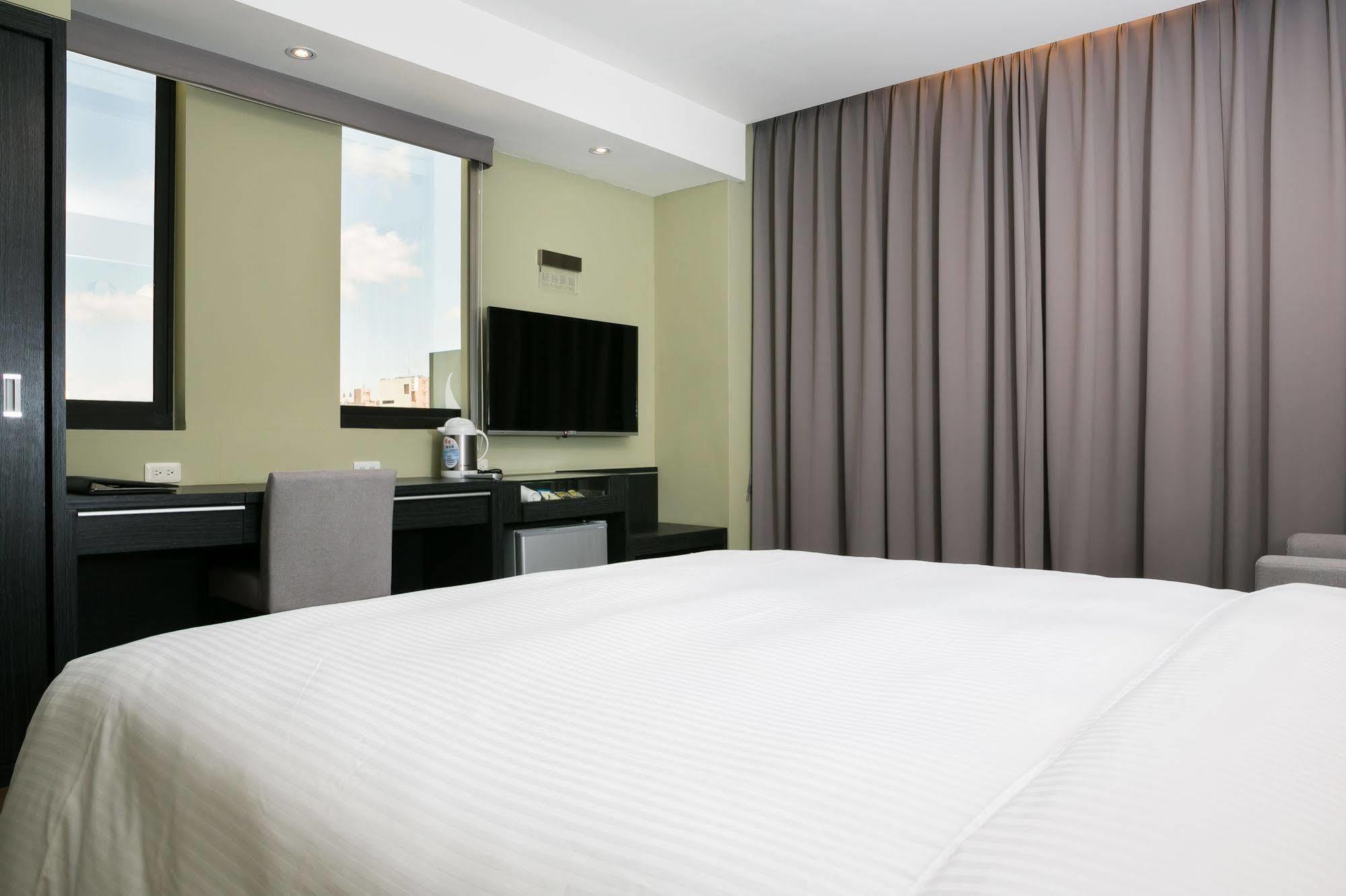 Wish Inn Hotel Гаосюн Экстерьер фото